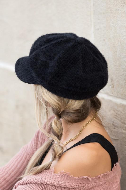 Eyelash Knit Newsboy Cap
