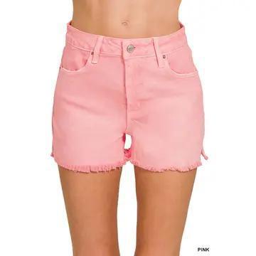 FRAYED CUTOFF HEM SHORTS