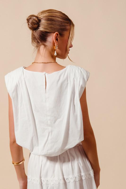 Sleeveless Crop Bubble Top